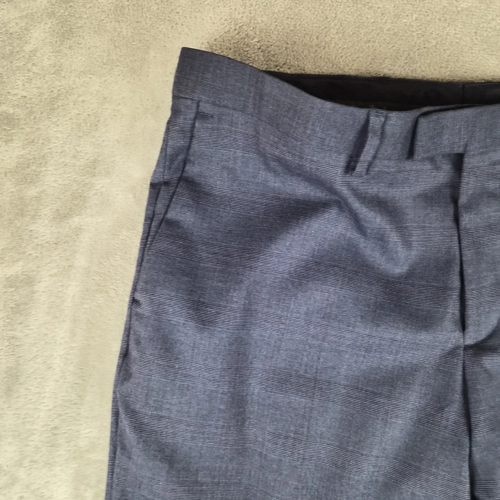 Banana Republic item banana